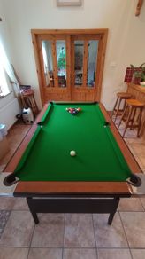 Pool table
