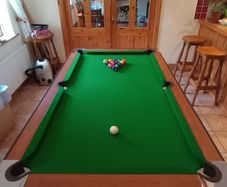 Pool table