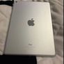 Ipad 6 128 GB Image 2