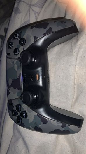PS5 Camo Controller