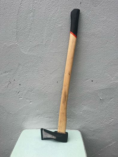 Axe