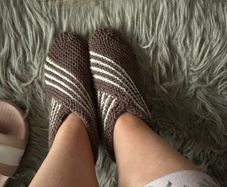 Handmade knitting slippers