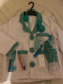 Melissa & Doug Doctors Costume