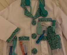 Melissa & Doug Doctors Costume