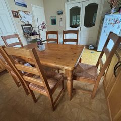 Solid pine kitchen table with 6 chairs