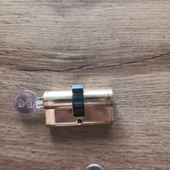Smith and Locke 6 pin double  cylinder lock