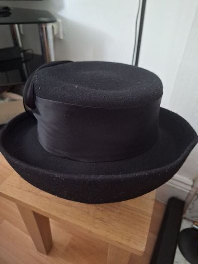 Hat/Ladies Event Hat .. Price Drop