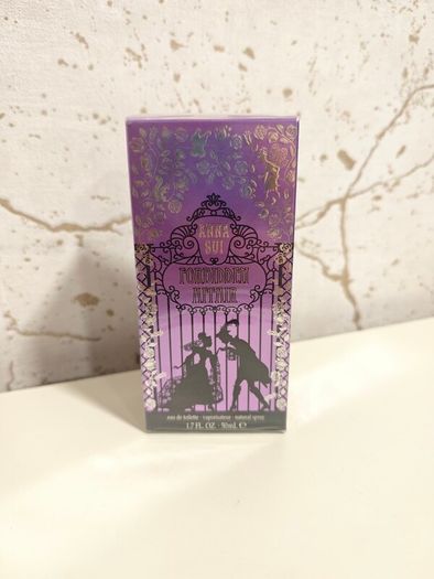 Anna Sui "Forbidden Affair"