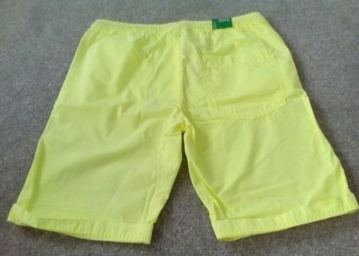 BNWT Boys Benetton Shorts