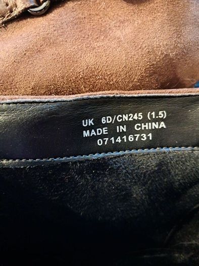 Clark's 'Mission Parker' suede Ankle Boots