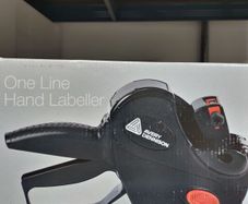 One Line Avery Dennison Hand Labeller