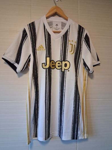 Juventus Jersey. Official Adidas Juventus FC Mens Home Jersey. Collect In Dublin Or Receive Via Post.