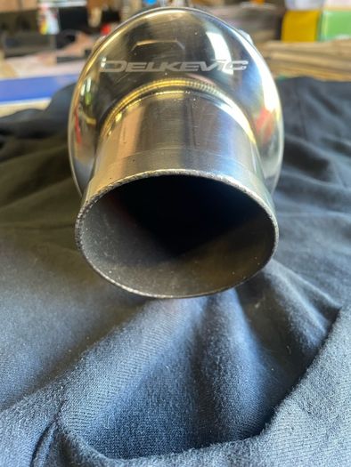 Suzuki GS500 Delkevic exhaust and silencer