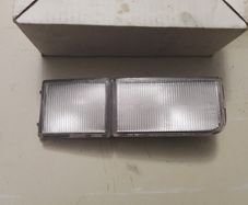VW Passat Front R/H Lamp.