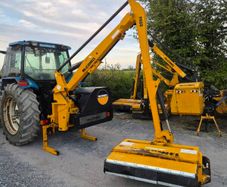 Mcconnel PA60 Hedgecutter