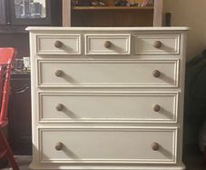 Solid wood chest of drawers