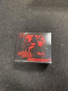 Destined Rivals Elite Trainer Box