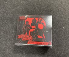 Destined Rivals Elite Trainer Box