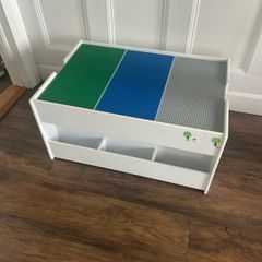 Lego table