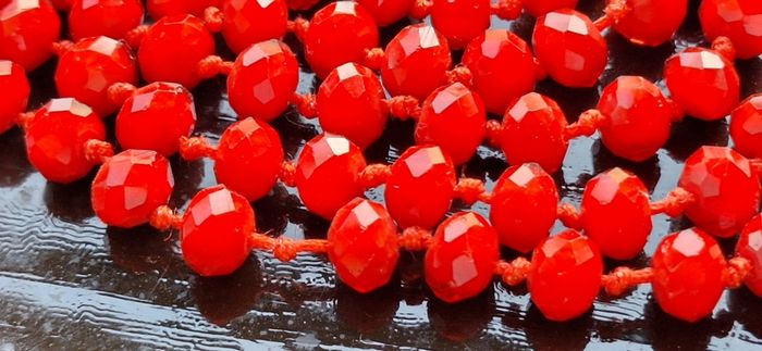 Red coral long necklace