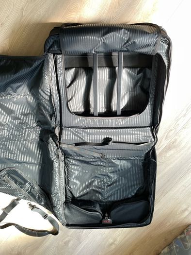 TUMI Alpha Garment Bag Hold-all suitcase