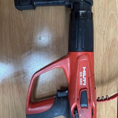 Hilti DX 460 Powder-Actuated Nail Gun fitted with the MX 72 Collated Magazine.