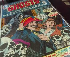 Ghosts ! Issue #32 ! Broze Age Horror Comic from 1974 ! First printing ! by DC Comics !