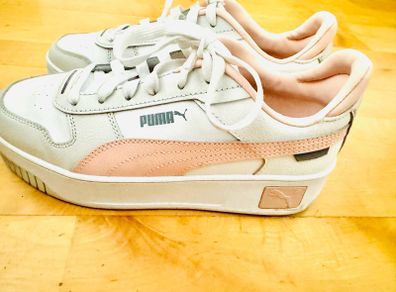 Puma - Carina Street women's runners