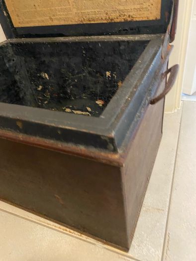 Strong Box Lead Lined