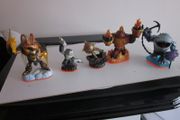 Five  Skylanders: Giants  Figures