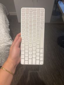 Apple Magic Keyboard