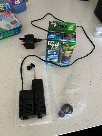 Aquarium tank filter