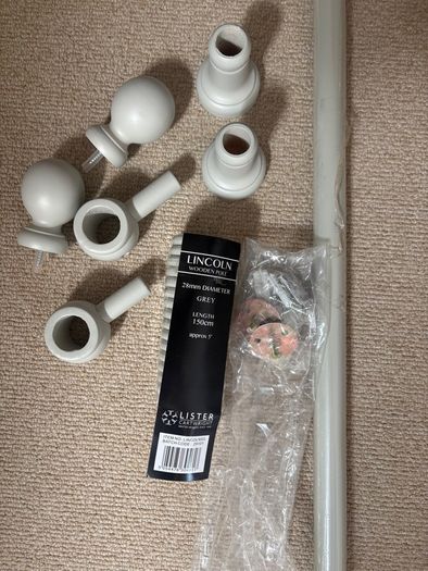 Lincoln Curtain pole