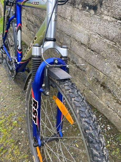 trek