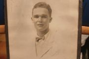 Old portrait photograph (Madras)