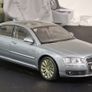 1:18 Kyosho Audi A8 D3 W12 6.0 Quattro Image 2