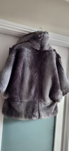 CALVIN KLEIN grey and black faux fur jacket - Sz M (Fit 10-14UK) - Bnwt Rrp 295 USD