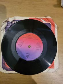 Real Thing Can You Feel The Force 7 inch Vinyl Single Pye 7N 46147