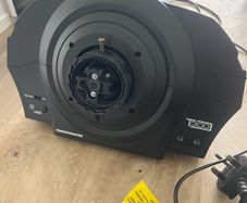 thrustmaster t300