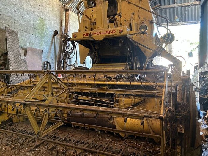 New Holland Clayson M135