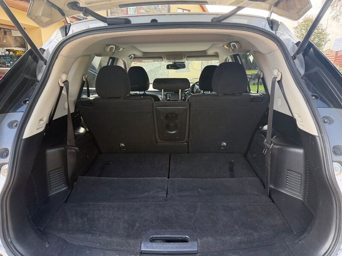 Nissan X-Trail 7 Seater