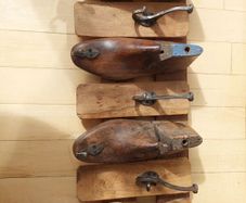 Shoe Coat Hanger