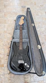 Fender American Standard Stratocaster HSS USA 2012 + Hard Case & Fender Strap