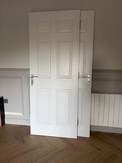 White internal doors x 3