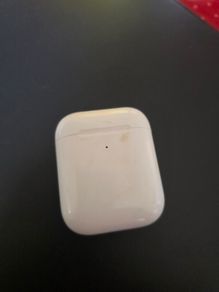 Apple Airpods A1938 2nd Gen Wireless Case