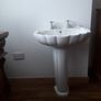 white sink Image 4