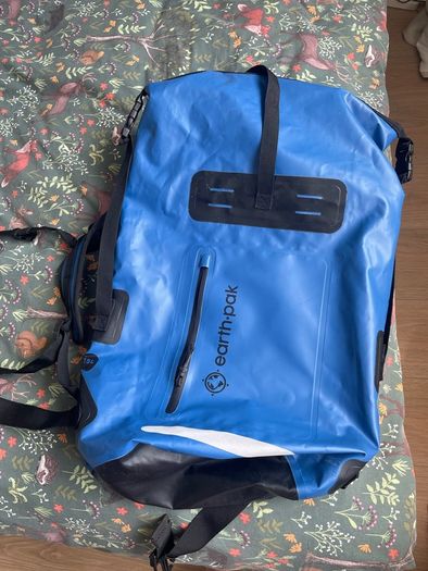 Back pack rainproof