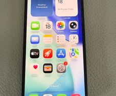 iPhone 16e 128GB THREE network