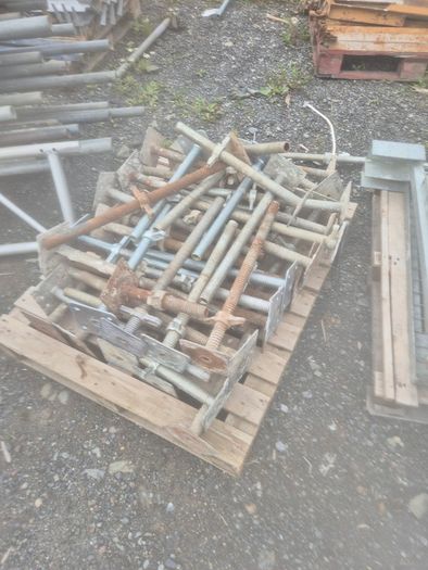Used scaffolding