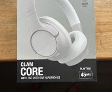 Wireless over-ear headphones